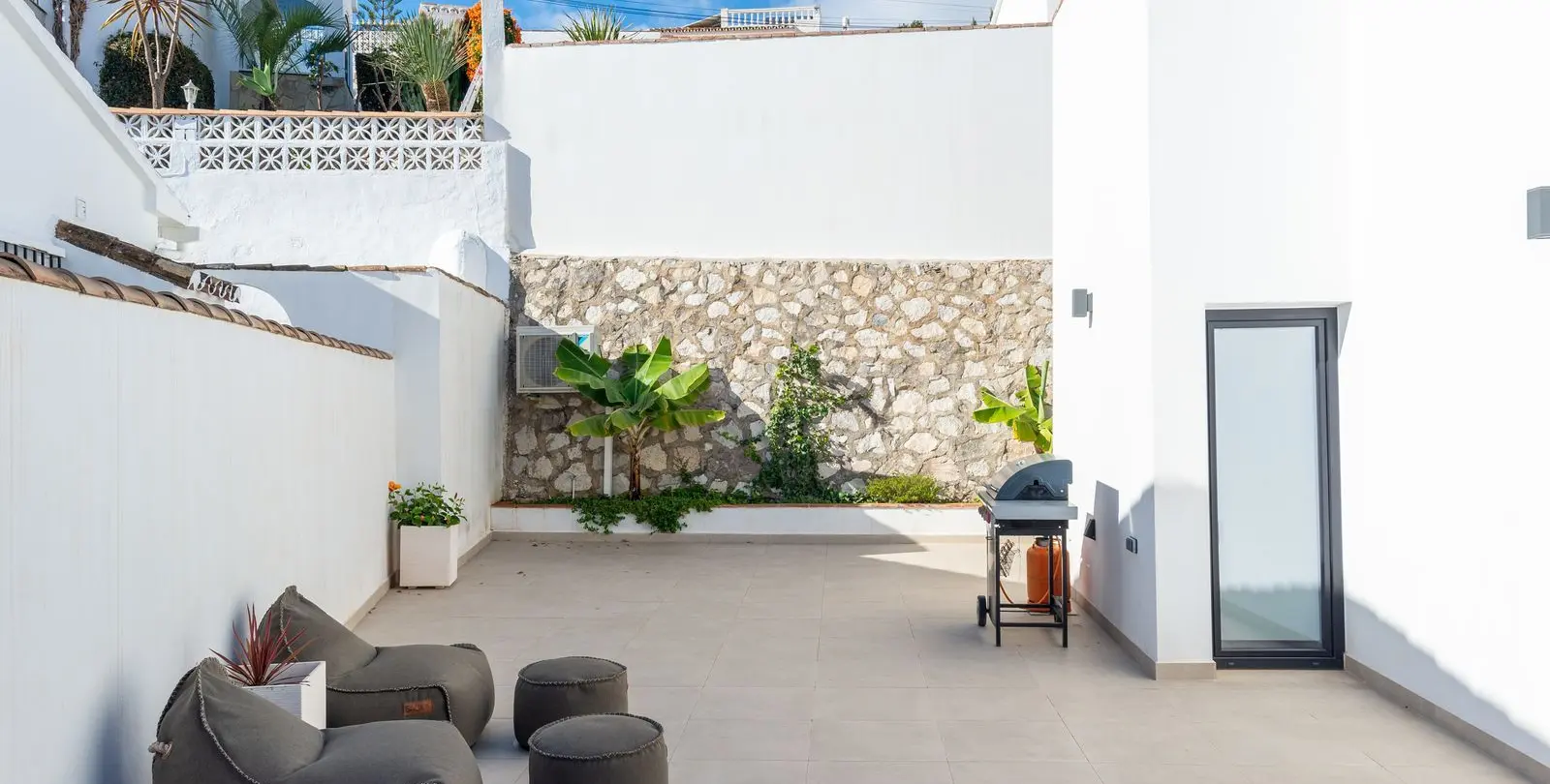 Продажа  отдельно стоящей виллы в La Cala de Mijas 86