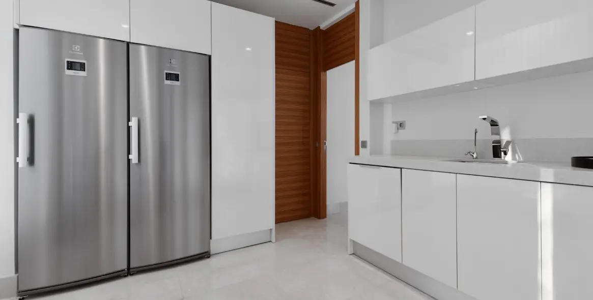 Продажа  отдельно стоящей виллы в Nueva Andalucía 38