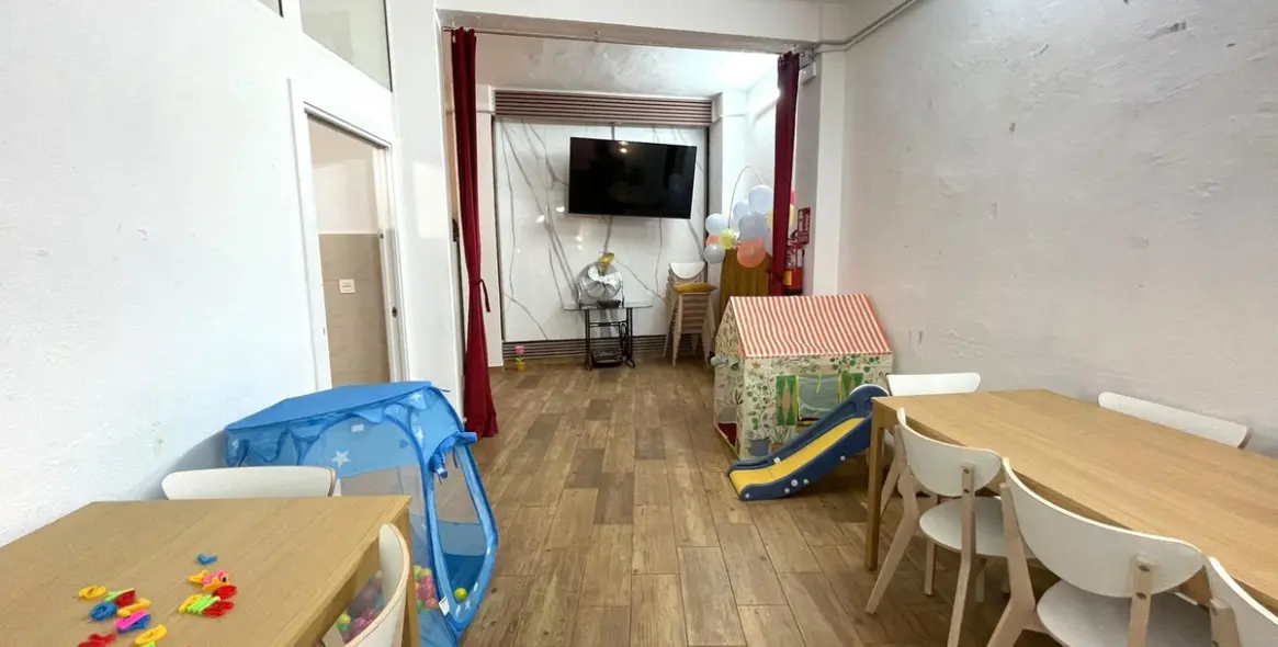 Long-term rent of commercial premises in Málaga 23