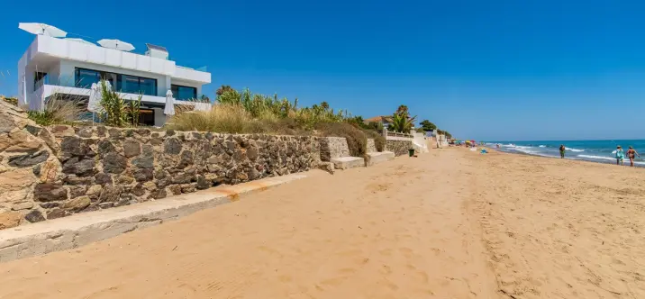 Краткосрочная аренда  отдельно стоящей виллы в Marbella 2