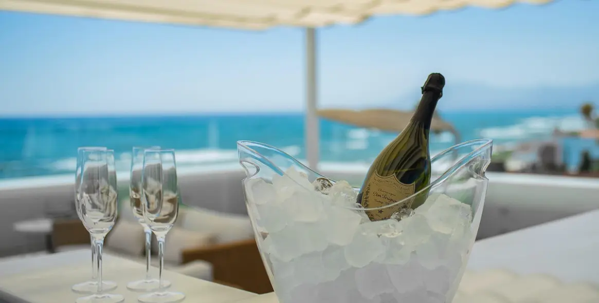 Short-term rent of detached villa in Marbella 23