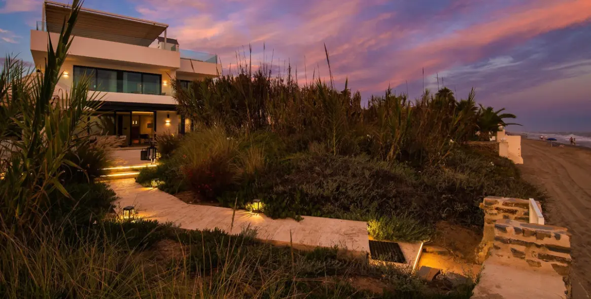 Short-term rent of detached villa in Marbella 37