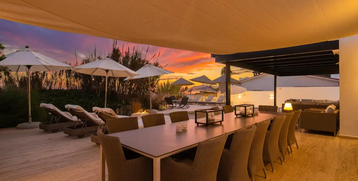 Short-term rent of detached villa in Marbella 43