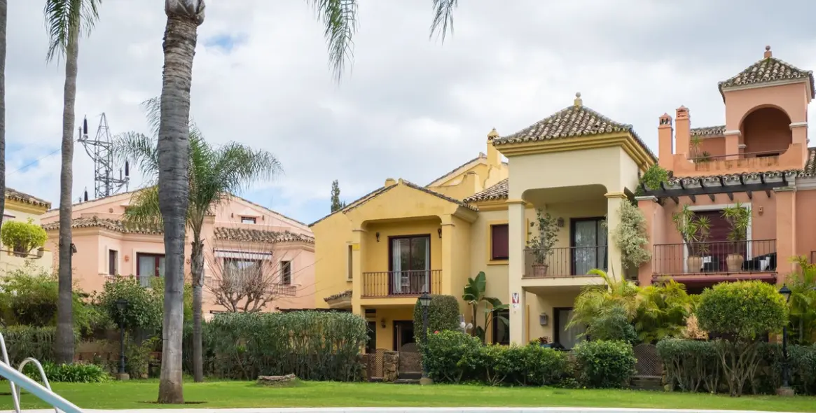 Долгосрочная аренда таунхауса в Marbella 1