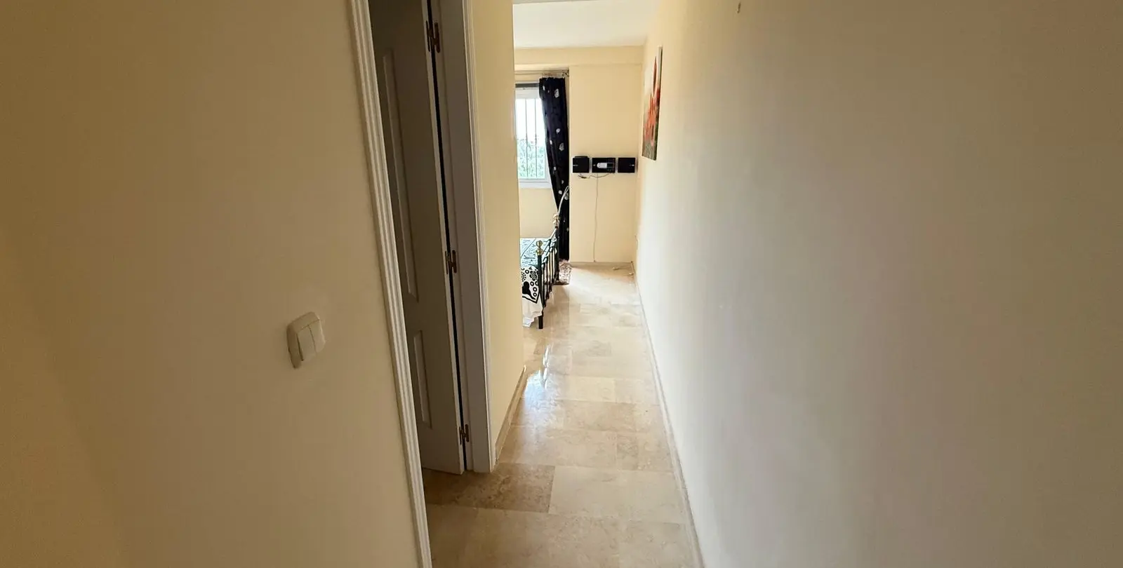 Продажа апартаментов на среднем этаже в Elviria 18