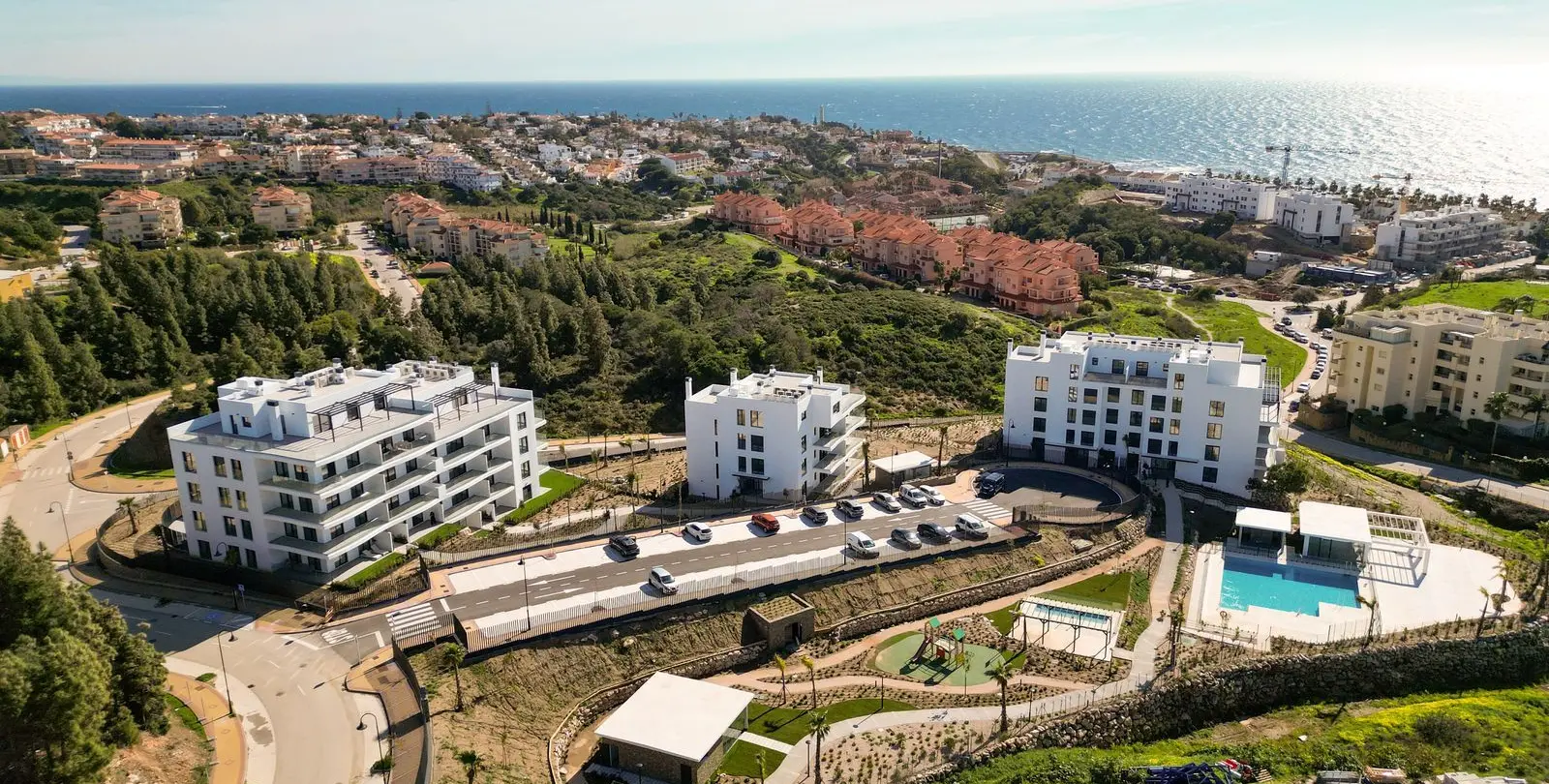 Sale of middle floor apartment in Mijas Costa 3