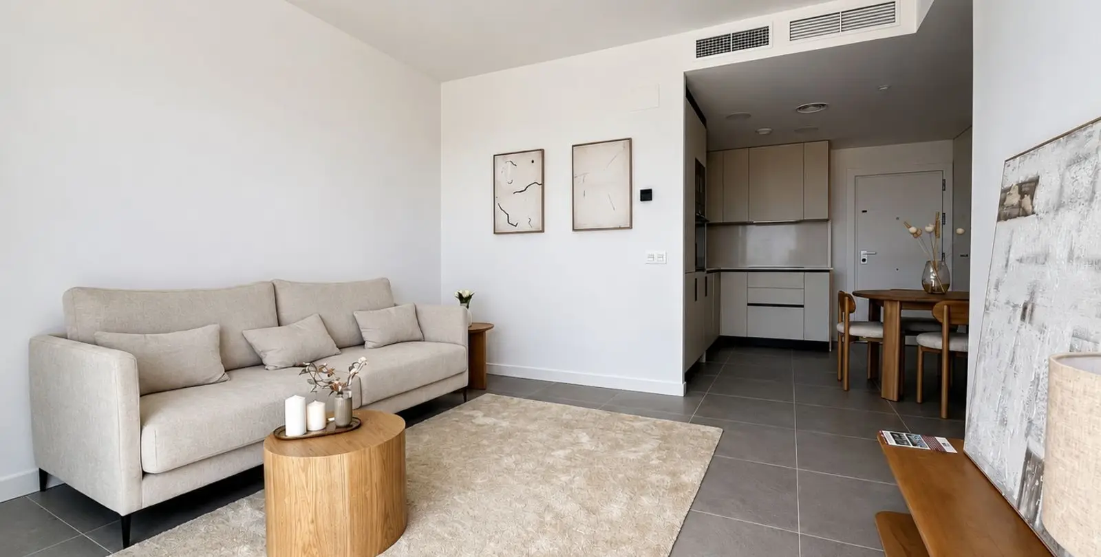 Sale of middle floor apartment in Mijas Costa 10