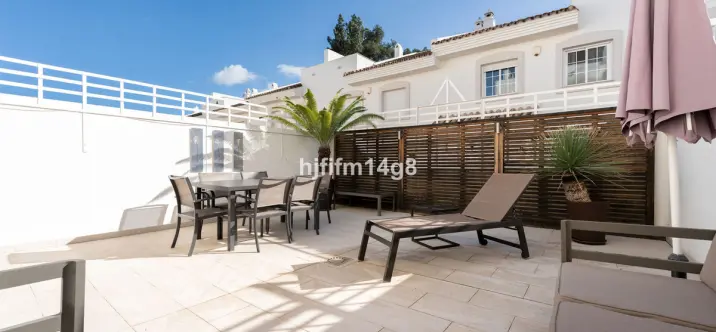 Venta de adosado en Nueva Andalucía 2