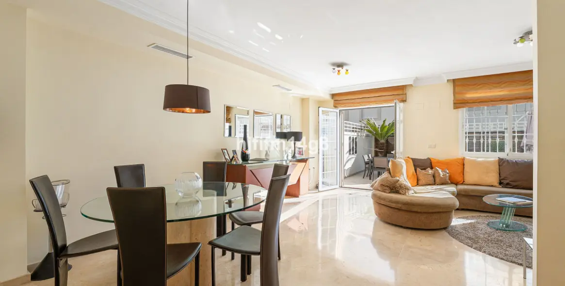 Продажа таунхауса в Nueva Andalucía 5