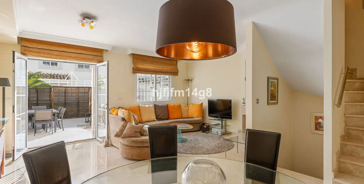 Продажа таунхауса в Nueva Andalucía 7