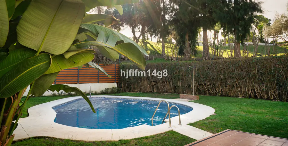 Продажа таунхауса в Nueva Andalucía 22