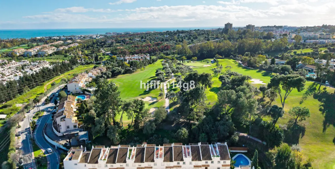 Продажа таунхауса в Nueva Andalucía 24