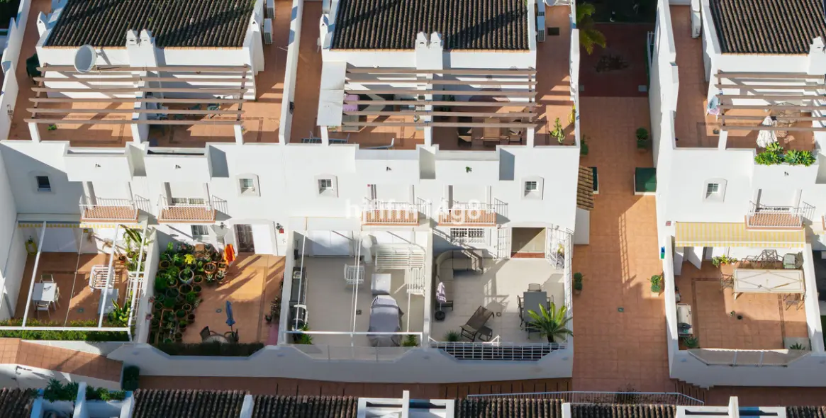 Продажа таунхауса в Nueva Andalucía 27