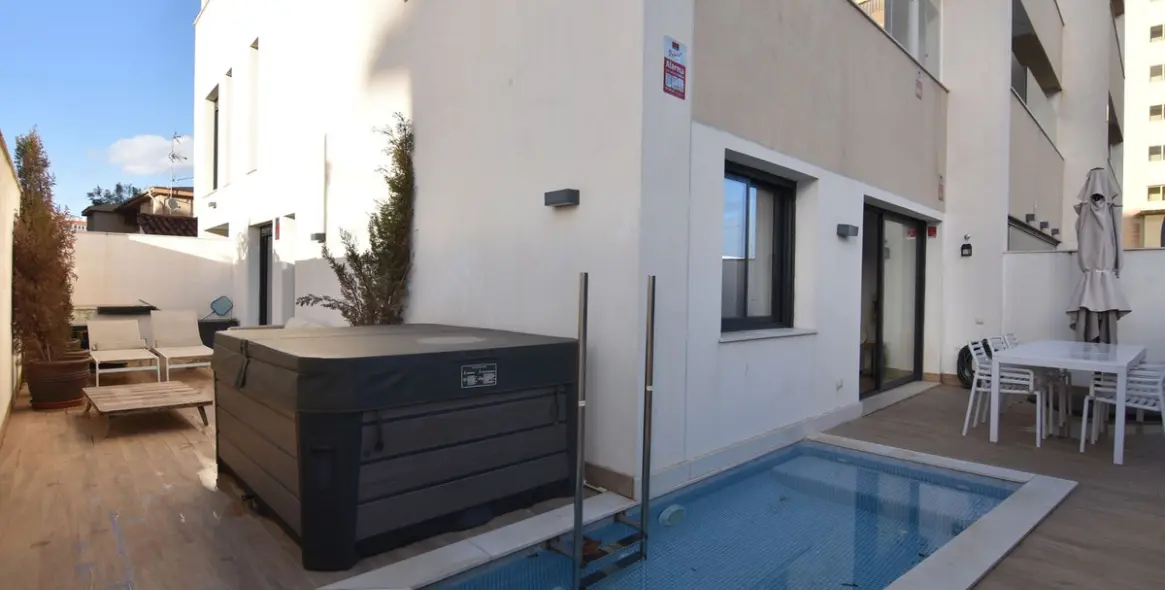 Sale of ground floor apartment in Torremolinos 1