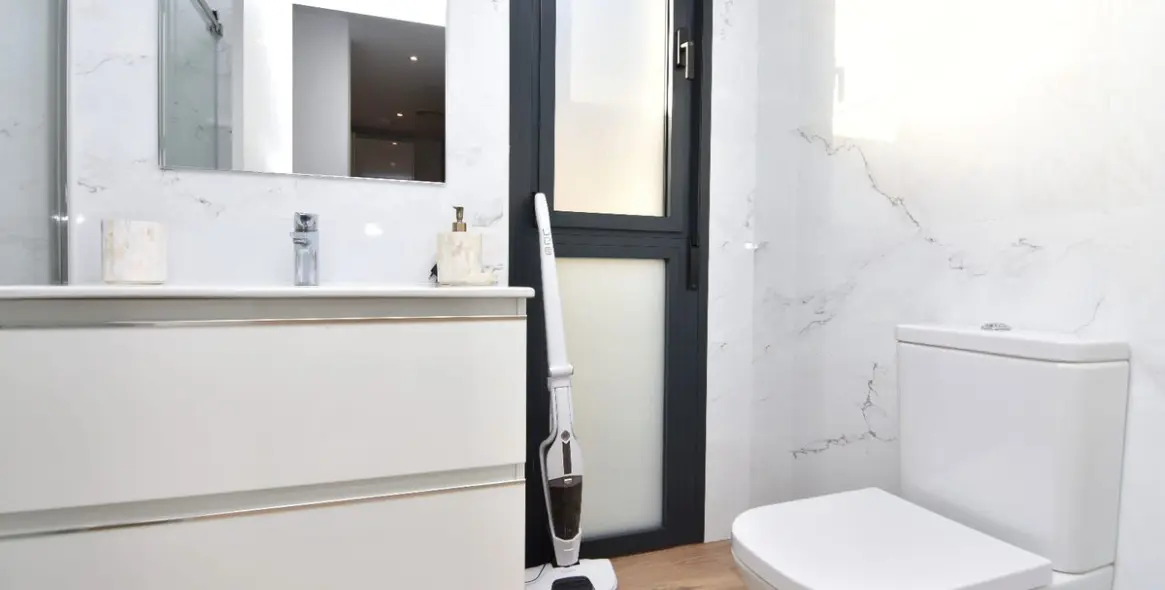 Sale of ground floor apartment in Torremolinos 13