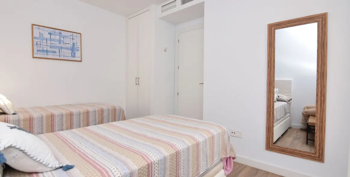 Sale of ground floor apartment in Torremolinos 18