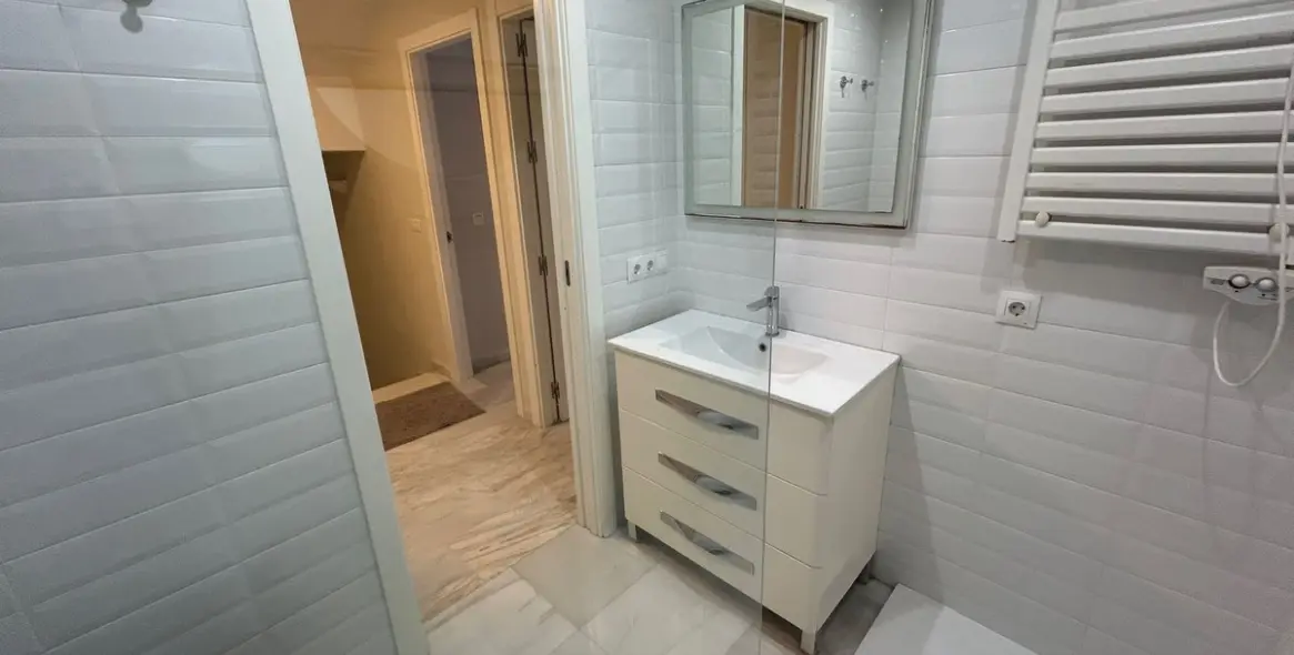 Sale of townhouse in Atalaya 23