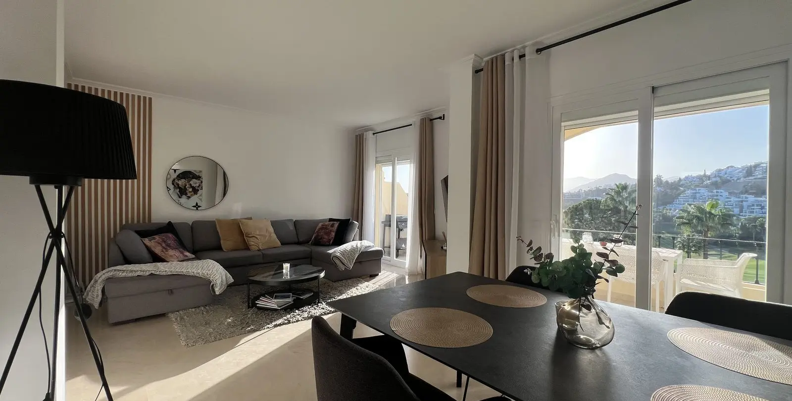 Sale of penthouse duplex in La Quinta 8