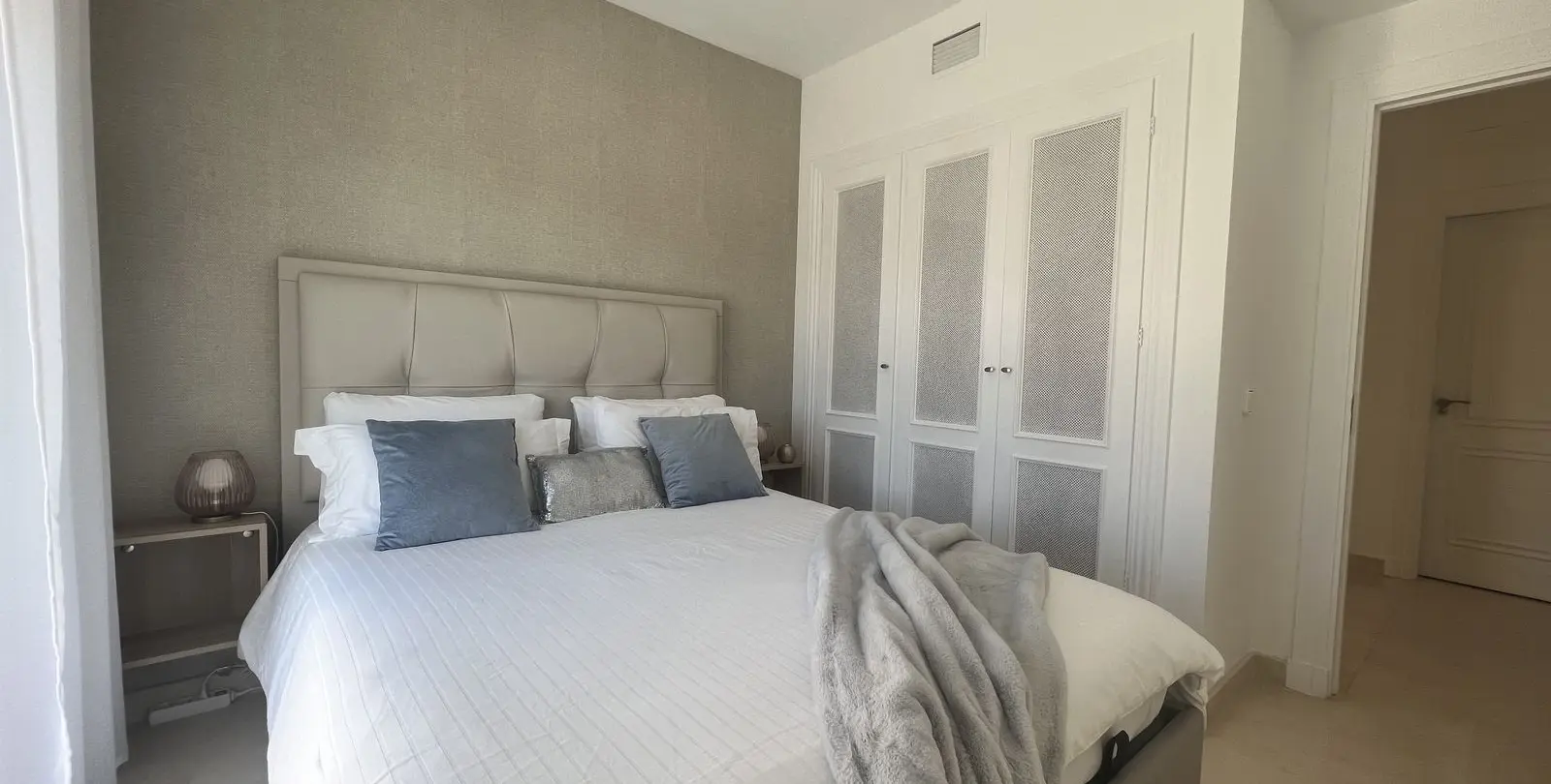 Sale of penthouse duplex in La Quinta 13