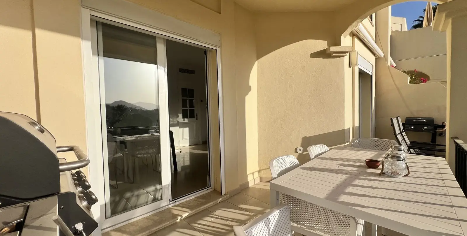 Sale of penthouse duplex in La Quinta 20