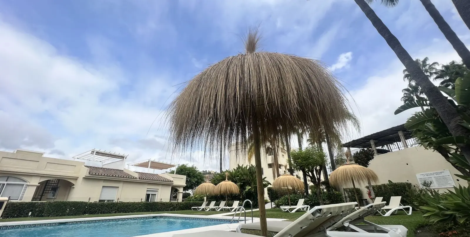 Sale of penthouse duplex in La Quinta 23