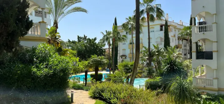 Venta de apartamento en planta baja en Marbella 0