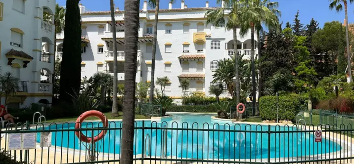 Venta de apartamento en planta baja en Marbella 1