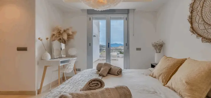 Venta de apartamento en planta baja en Los Arqueros 2