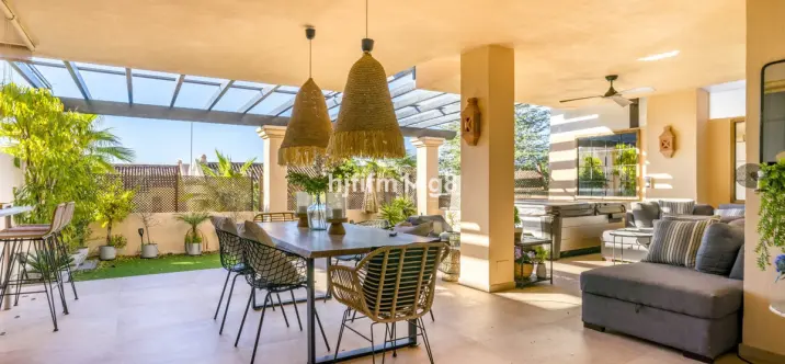 Venta de apartamento en planta baja en Nueva Andalucía 0