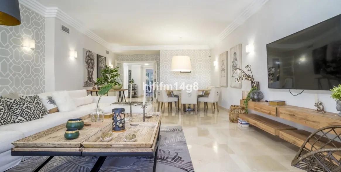 Venta de apartamento en planta baja en Nueva Andalucía 7