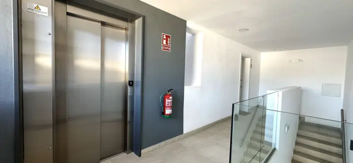 Venta de ático dúplex en Cabopino 2