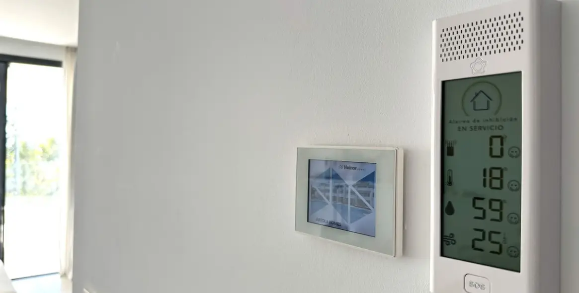 Sale of penthouse duplex in Cabopino 48