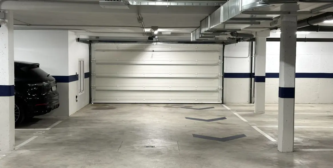 Sale of penthouse duplex in Cabopino 67