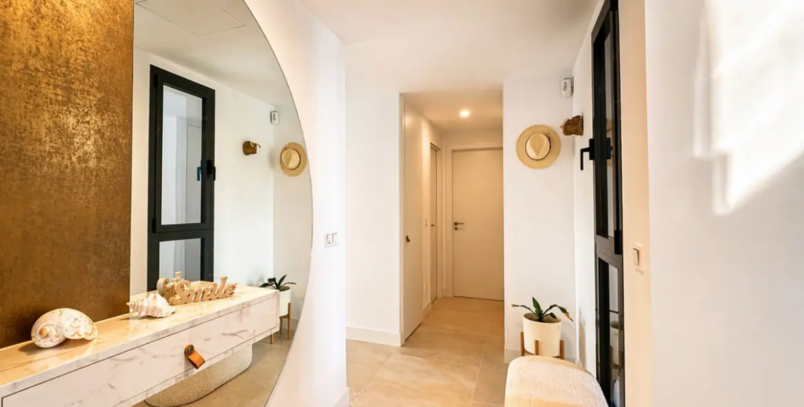 Sale of penthouse duplex in Cabopino 19