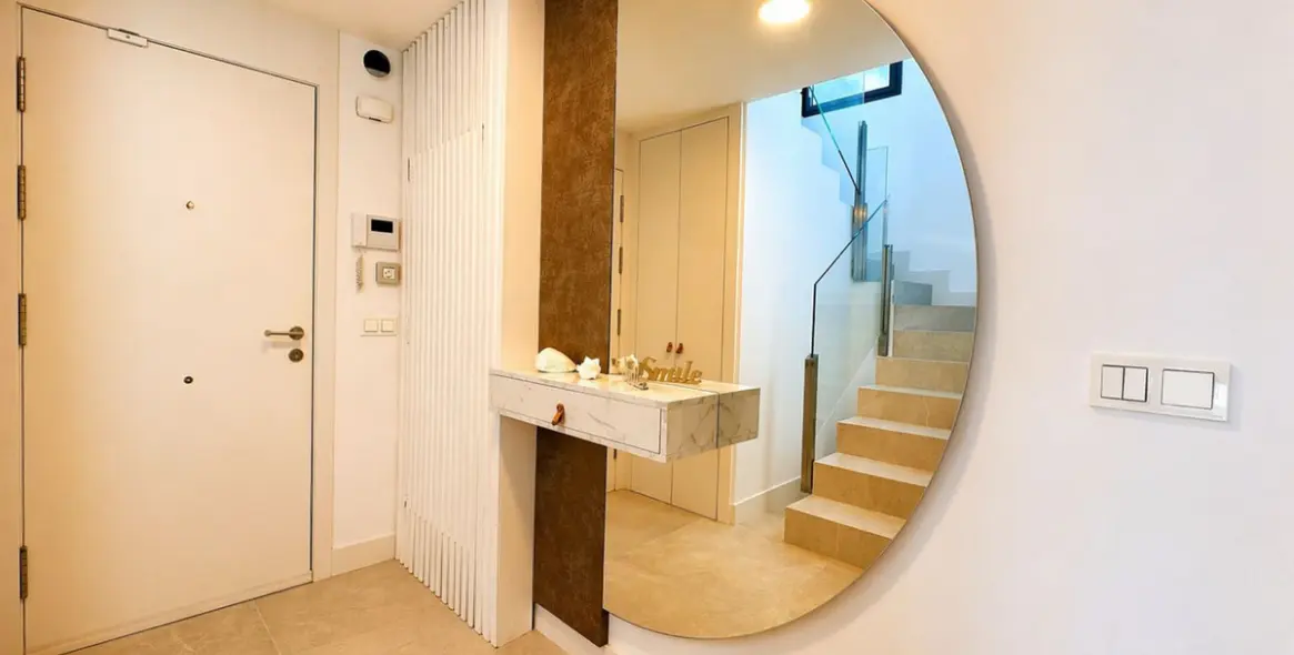 Sale of penthouse duplex in Cabopino 20