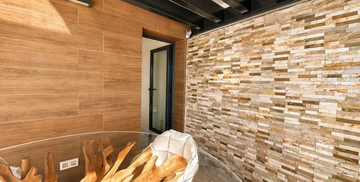 Sale of penthouse duplex in Cabopino 25