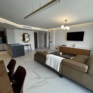 Venta de apartamento en planta media en San Pedro de Alcántara