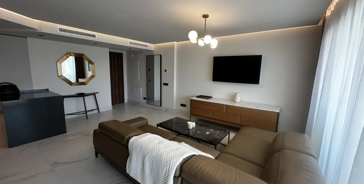 Venta de apartamento en planta media en San Pedro de Alcántara 4