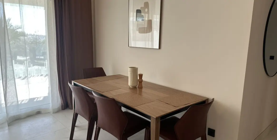 Venta de apartamento en planta media en San Pedro de Alcántara 7