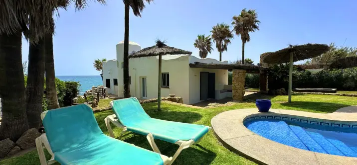 Venta de villa independiente en Manilva 0