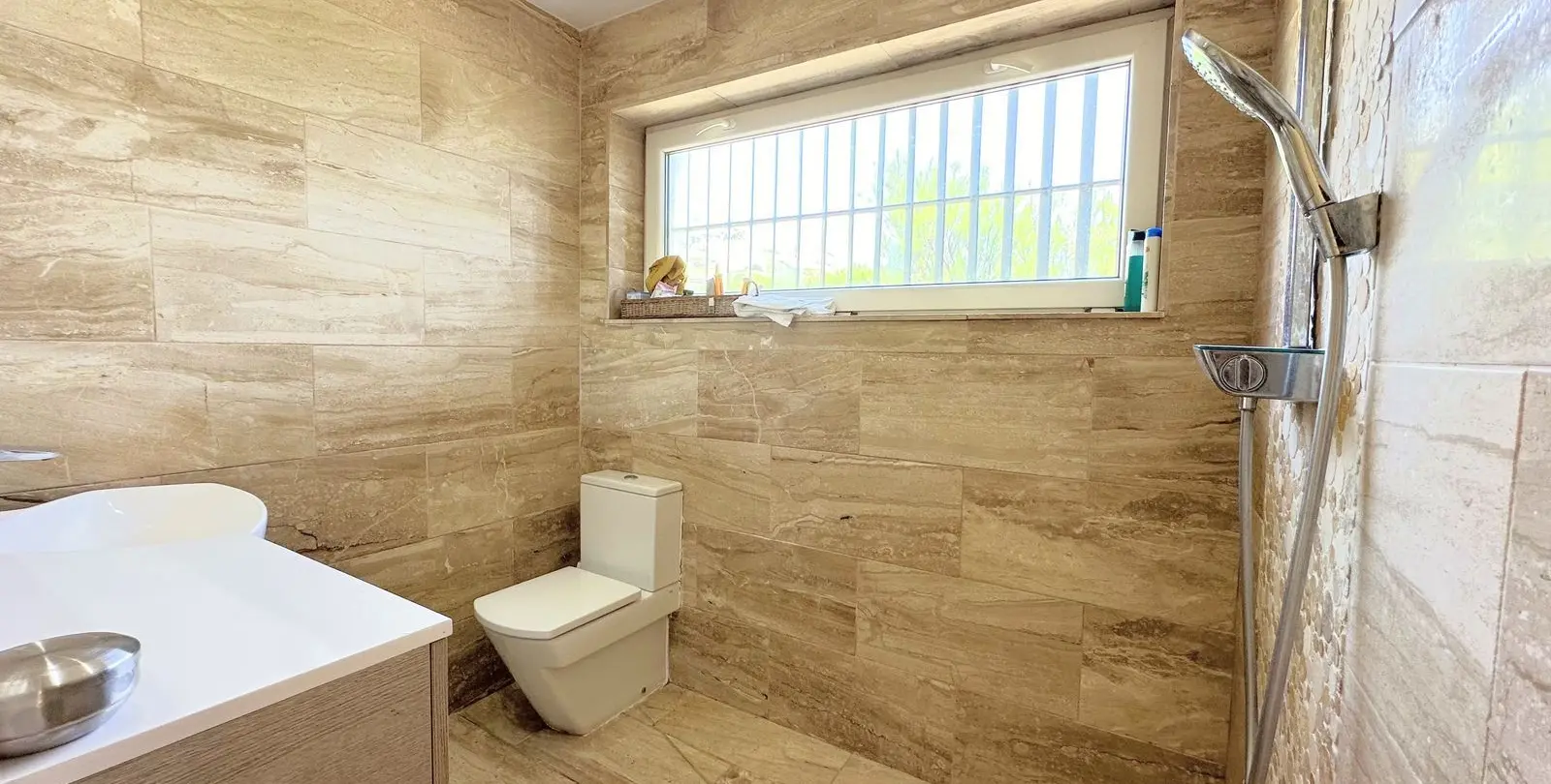 Sale of detached villa in Manilva 21
