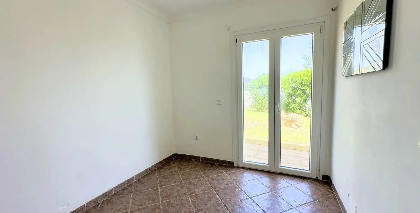 Sale of detached villa in Manilva 23