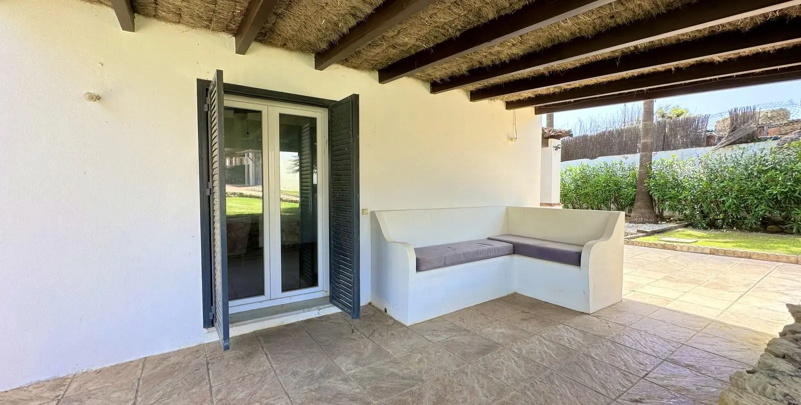 Sale of detached villa in Manilva 28