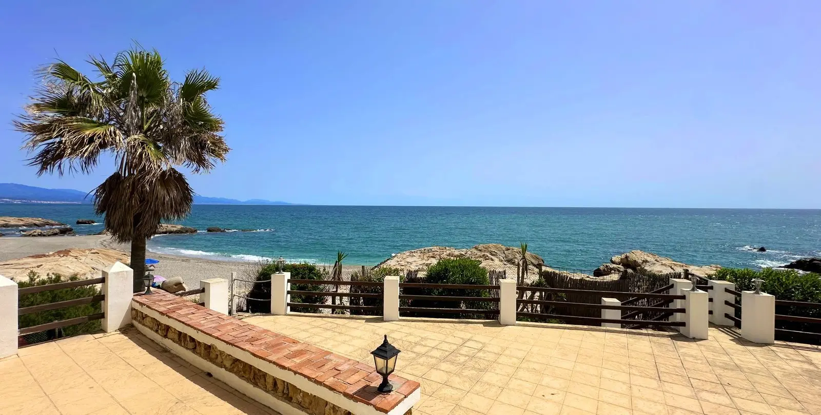 Sale of detached villa in Manilva 32