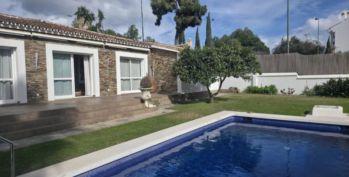 Продажа  отдельно стоящей виллы в The Golden Mile 3