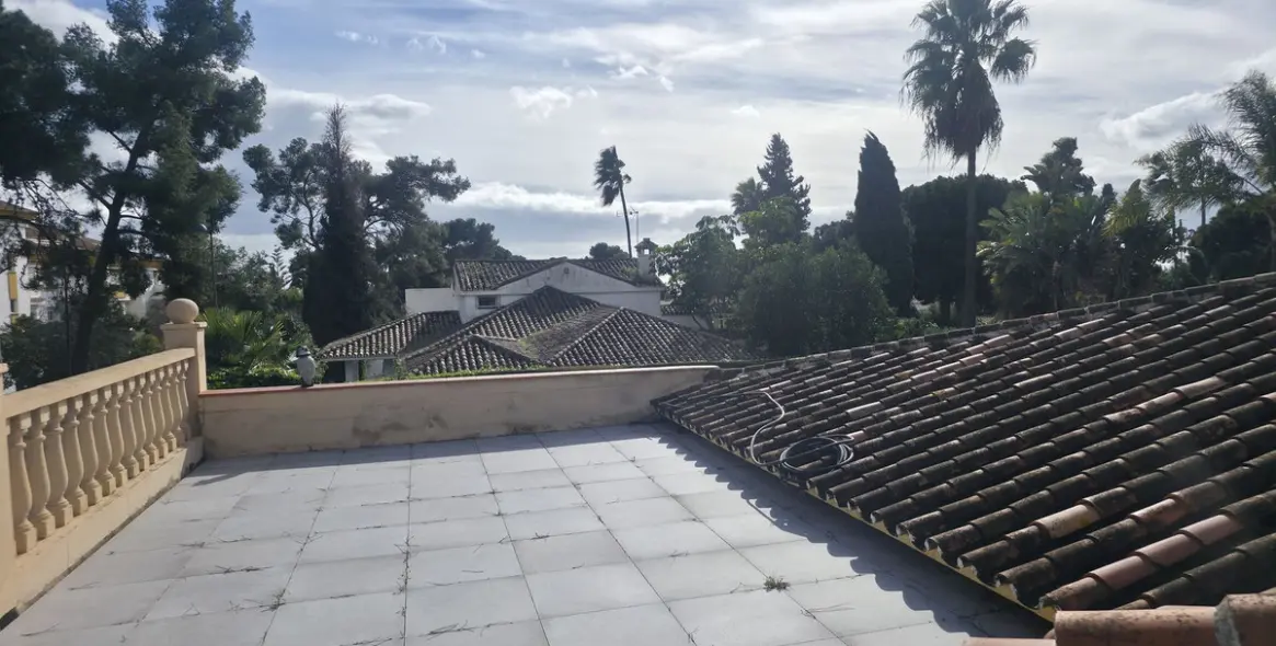 Продажа  отдельно стоящей виллы в The Golden Mile 16