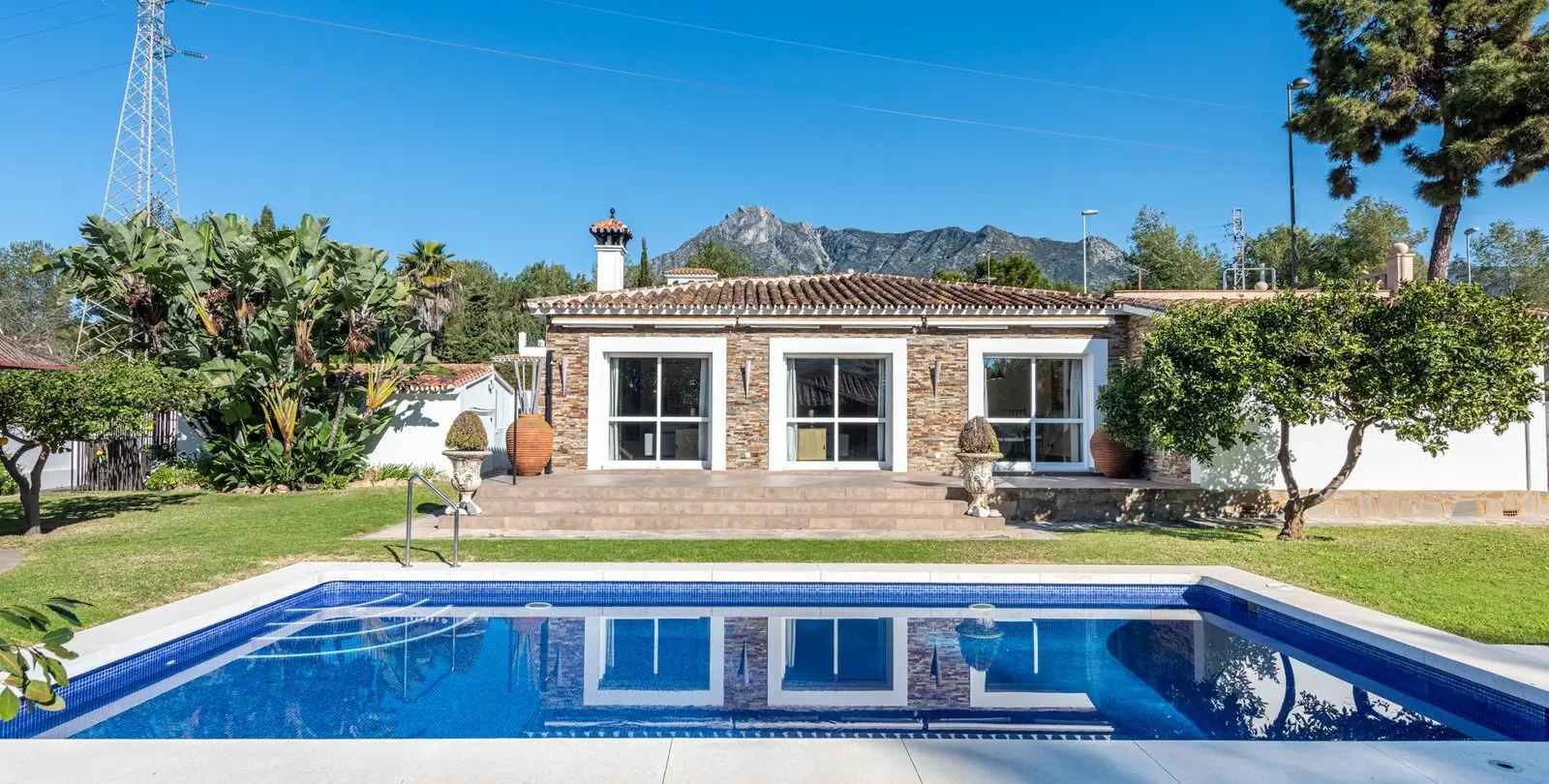 Venta de villa independiente en The Golden Mile 1