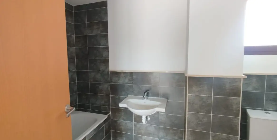 Продажа таунхауса в Doña Julia 20