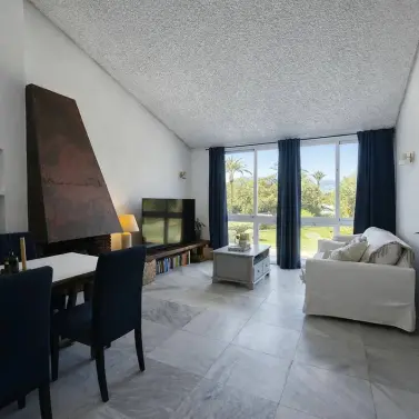 Продажа пентхауса в Estepona