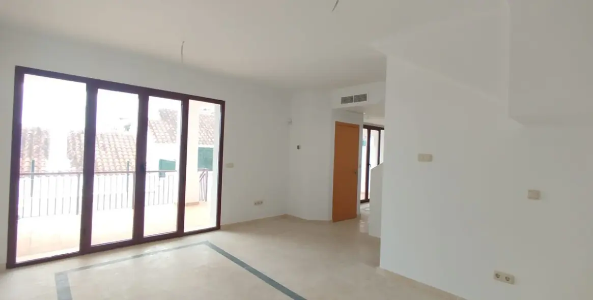 Sale of townhouse in Doña Julia 1